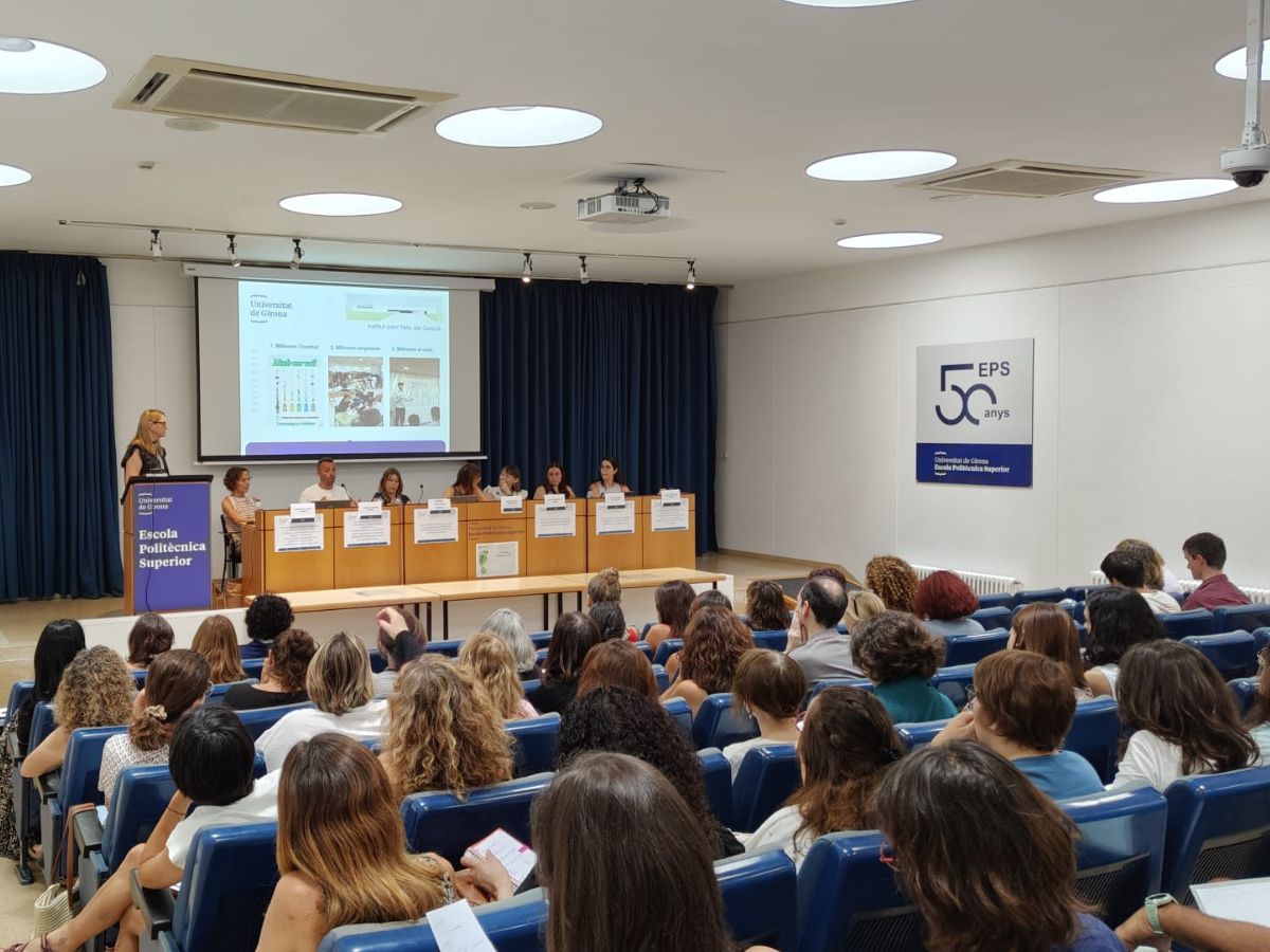 We participated in in the “9th Vocational Training Conference – A Sustainable Present” at the University of Girona
